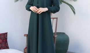 Find the Perfect Prayer Mat and Dress Set