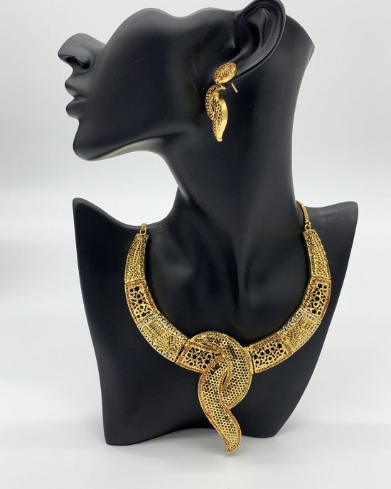 Badra - Multi-Tone 22K Dubai Jewellery Set - Jewellery sets - STYLE 204